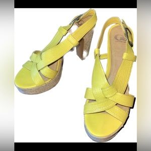 GB high heels yellow leather size 8.5